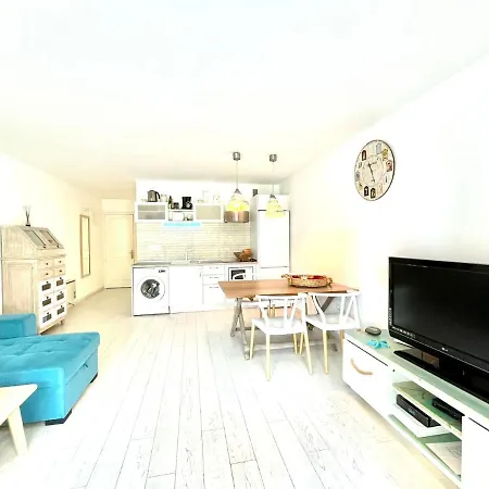 Cozy With Wifi And Terrace Near Los Charcos Beach Apartment *