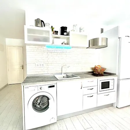 Apartment Cozy With Wifi And Terrace Near Los Charcos Beach *