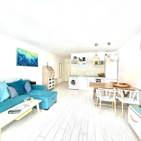 Apartment Cozy With Wifi And Terrace Near Los Charcos Beach Costa Teguise